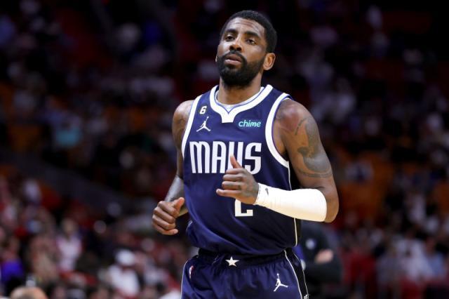 巴萨vs阿拉维斯首发：亚马尔领衔，德容缺席，佩德里替补