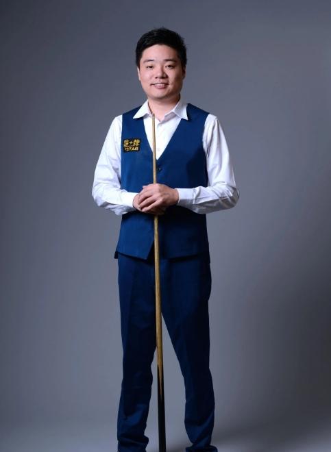 AC米兰中场拉比奥在接受《米兰体育报》采访时谈到...