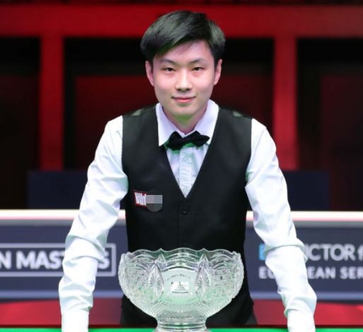 在当今足坛 在当今足坛