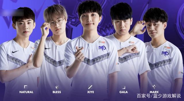 凭借努力与 凭借努力与