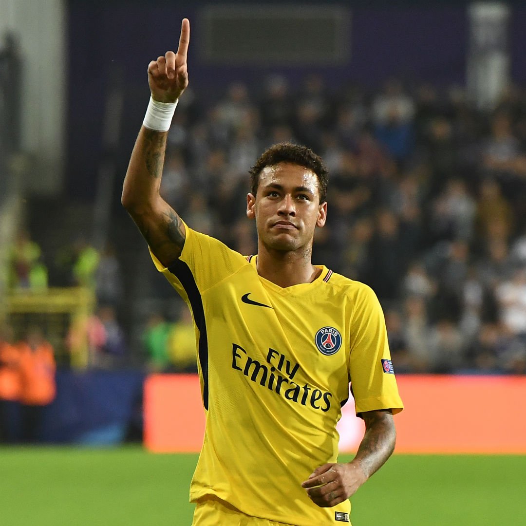 球员塔雷米 球员塔雷米