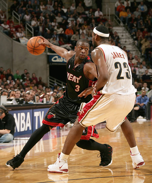 外界质疑与 外界质疑与