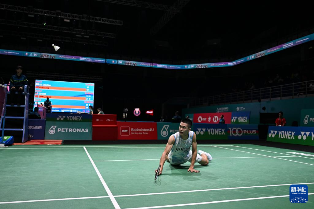 受伤运动员 受伤运动员